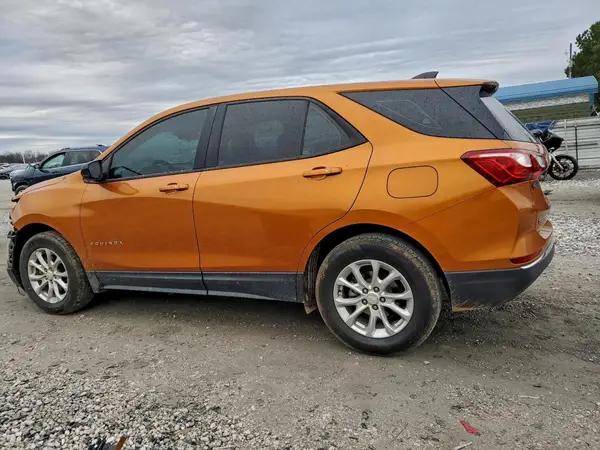 2GNAXHEV9J6136811 2018 CHEVROLET EQUINOX - Image 2