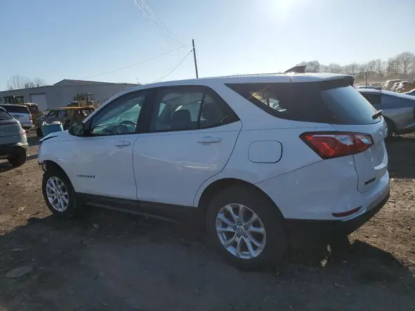 2GNAXHEV9J6141622 2018 CHEVROLET EQUINOX - Image 2