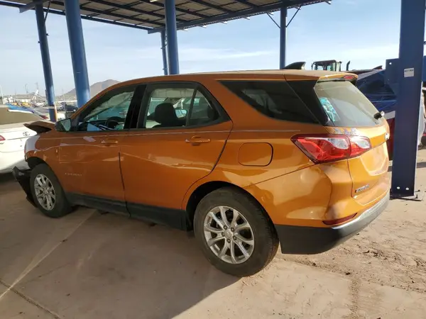 2GNAXHEV9J6146710 2018 CHEVROLET EQUINOX - Image 2