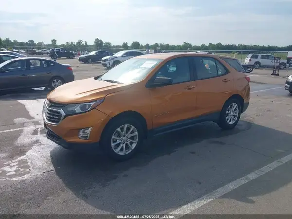 2GNAXHEV9J6159585 2018 CHEVROLET EQUINOX - Image 2