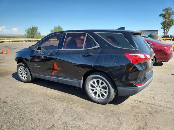 2GNAXHEV9J6223754 2018 CHEVROLET EQUINOX - Image 2