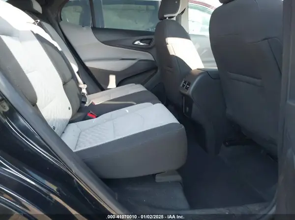 2GNAXHEV9J6230137 2018 CHEVROLET EQUINOX - Image 8