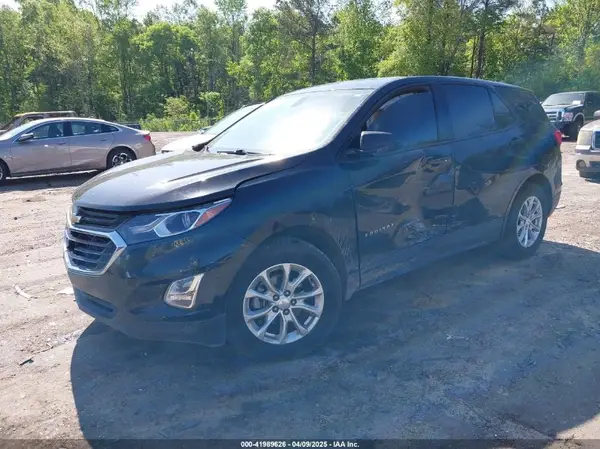 2GNAXHEV9J6236777 2018 CHEVROLET EQUINOX - Image 2