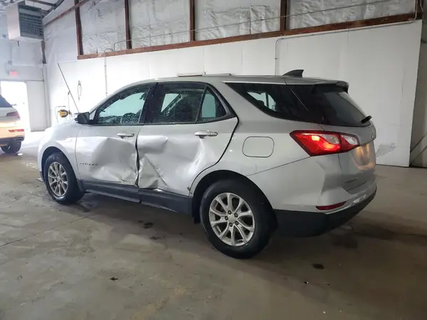 2GNAXHEV9J6254972 2018 CHEVROLET EQUINOX - Image 2
