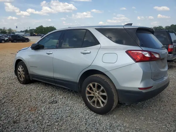 2GNAXHEV9J6267110 2018 CHEVROLET EQUINOX - Image 2