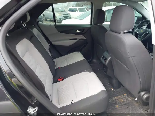 2GNAXHEV9J6270122 2018 CHEVROLET EQUINOX - Image 8