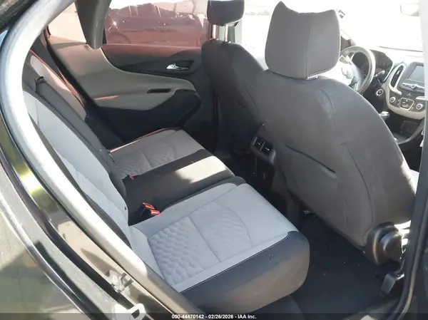 2GNAXHEV9J6287468 2018 CHEVROLET EQUINOX - Image 8
