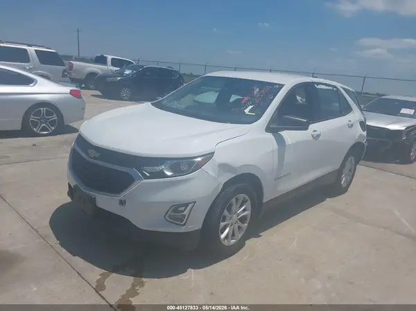 2GNAXHEV9K6100490 2019 CHEVROLET EQUINOX - Image 2