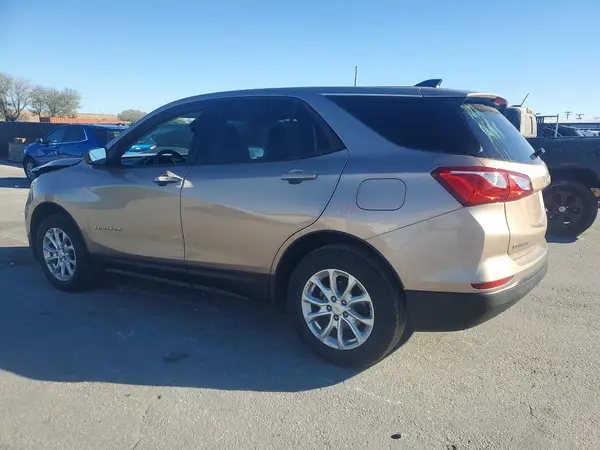 2GNAXHEV9K6214246 2019 CHEVROLET EQUINOX - Image 2