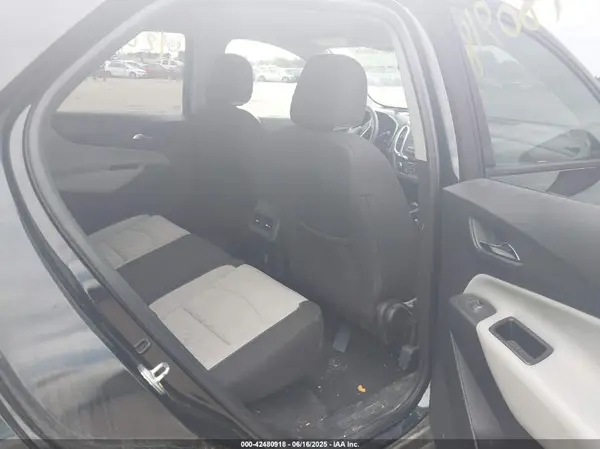 2GNAXHEV9K6217938 2019 CHEVROLET EQUINOX - Image 8