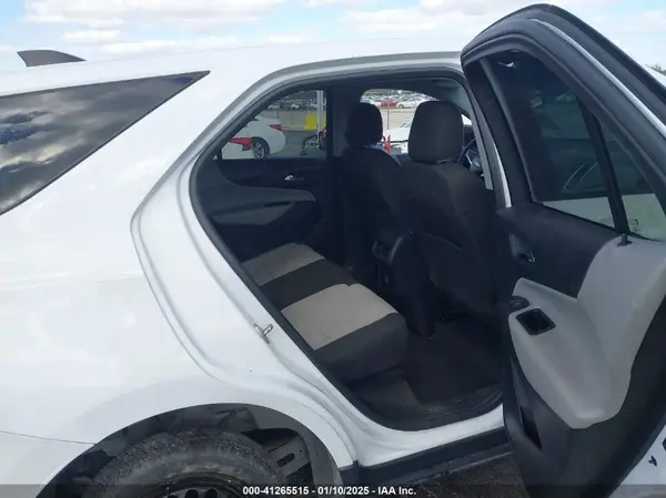 2GNAXHEV9K6237980 2019 CHEVROLET EQUINOX - Image 8