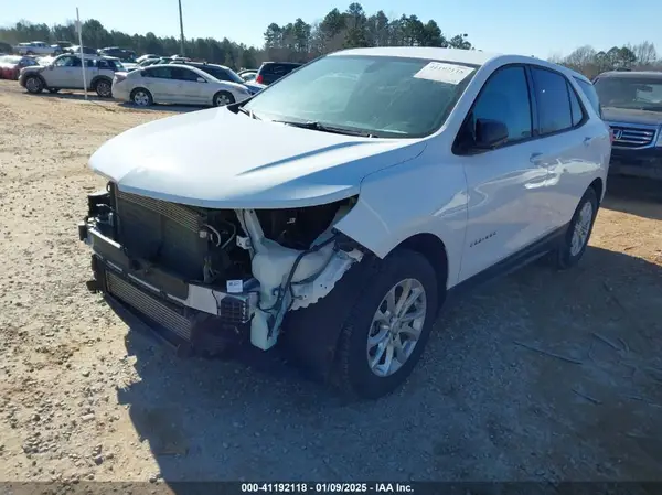 2GNAXHEV9K6286581 2019 CHEVROLET EQUINOX - Image 2