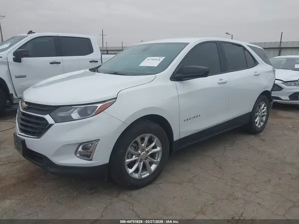 2GNAXHEV9L6180424 2020 CHEVROLET EQUINOX - Image 2