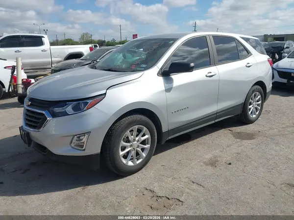 2GNAXHEV9L6284573 2020 CHEVROLET EQUINOX - Image 2