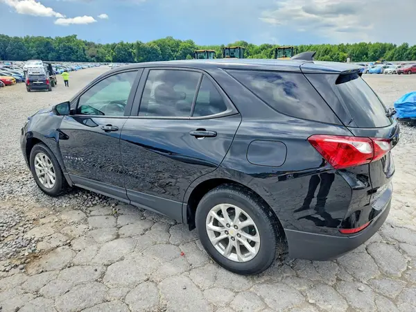 2GNAXHEV9M6112643 2021 CHEVROLET EQUINOX - Image 2