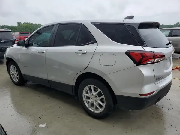 2GNAXHEV9N6129752 2022 CHEVROLET EQUINOX - Image 2