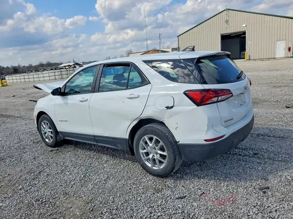 2GNAXHEV9N6134191 2022 CHEVROLET EQUINOX - Image 2