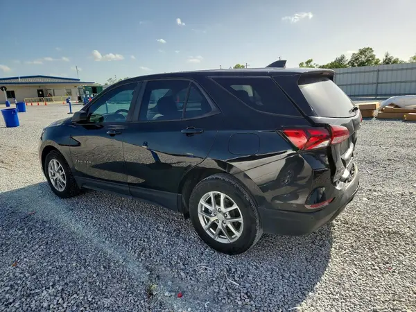 2GNAXHEV9N6141934 2022 CHEVROLET EQUINOX - Image 2