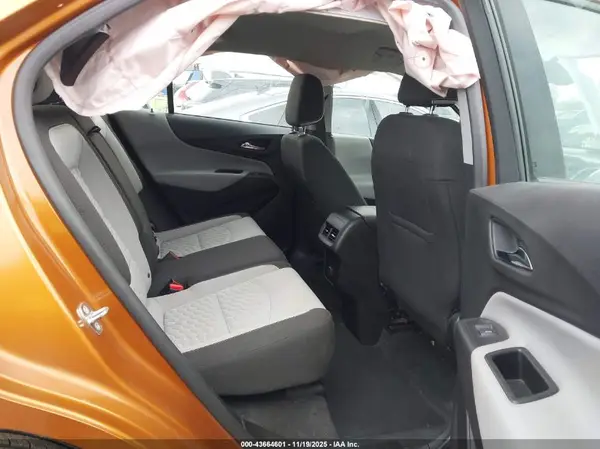 2GNAXHEVXJ6110802 2018 CHEVROLET EQUINOX - Image 8