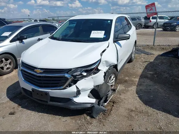 2GNAXHEVXJ6111593 2018 CHEVROLET EQUINOX - Image 2