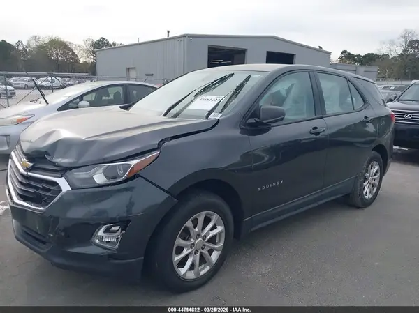 2GNAXHEVXJ6121413 2018 CHEVROLET EQUINOX - Image 2