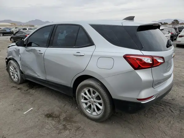 2GNAXHEVXJ6147526 2018 CHEVROLET EQUINOX - Image 2