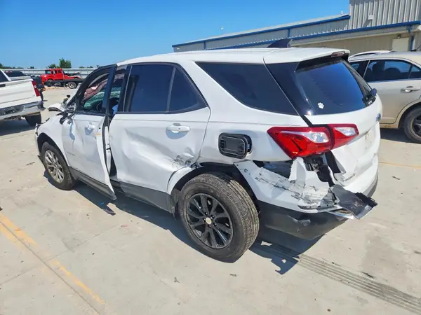 2GNAXHEVXJ6152242 2018 CHEVROLET EQUINOX - Image 2