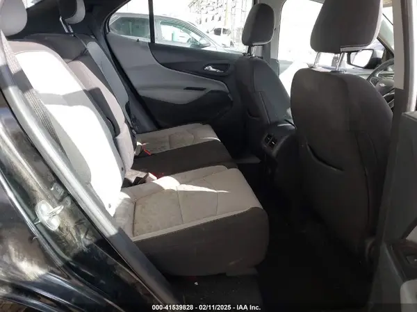 2GNAXHEVXJ6170451 2018 CHEVROLET EQUINOX - Image 8