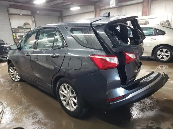 2GNAXHEVXJ6202623 2018 CHEVROLET EQUINOX - Image 2