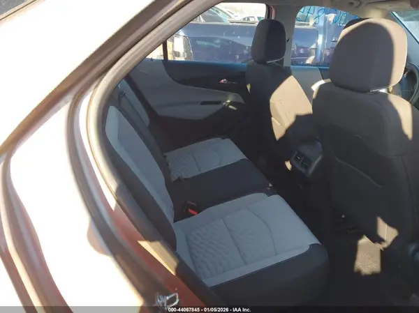 2GNAXHEVXJ6203514 2018 CHEVROLET EQUINOX - Image 8