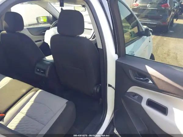 2GNAXHEVXJ6222547 2018 CHEVROLET EQUINOX - Image 8