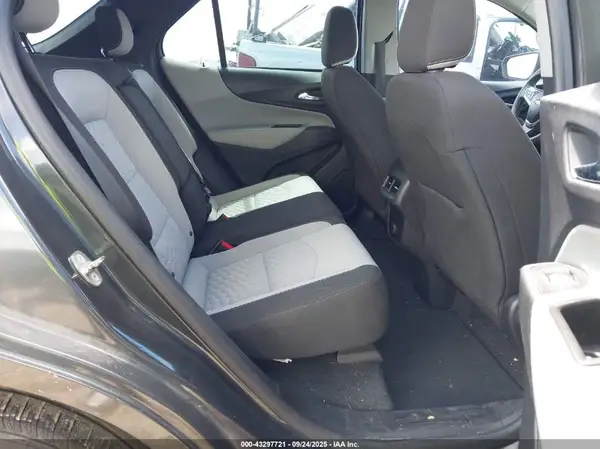 2GNAXHEVXJ6236383 2018 CHEVROLET EQUINOX - Image 8