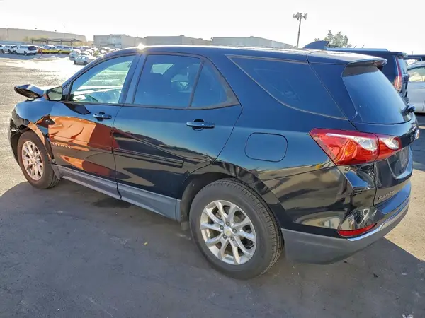 2GNAXHEVXJ6274907 2018 CHEVROLET EQUINOX - Image 2