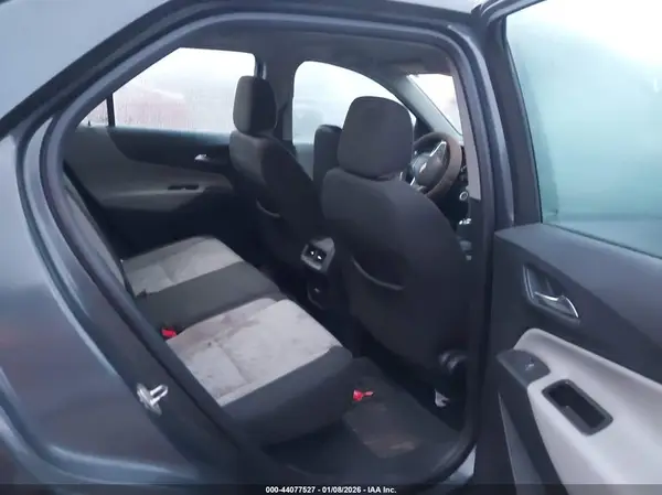 2GNAXHEVXJ6277502 2018 CHEVROLET EQUINOX - Image 8