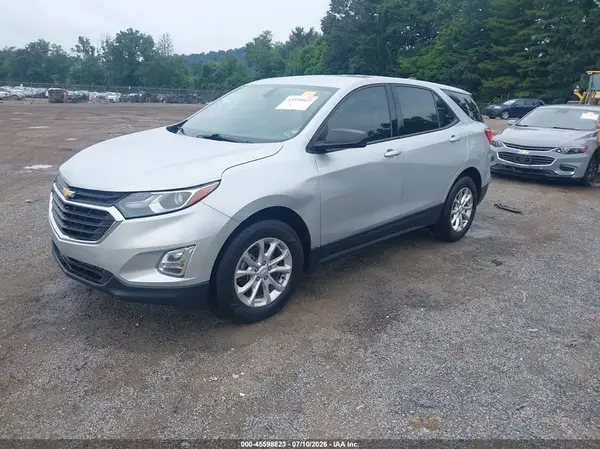 2GNAXHEVXJ6306609 2018 CHEVROLET EQUINOX - Image 2
