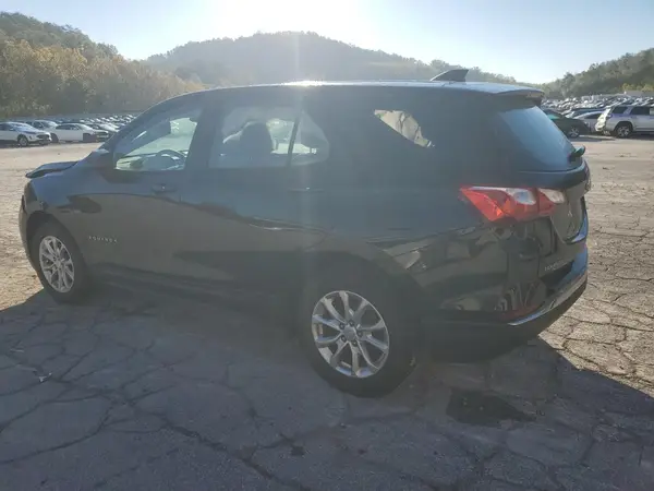 2GNAXHEVXJ6328562 2018 CHEVROLET EQUINOX - Image 2
