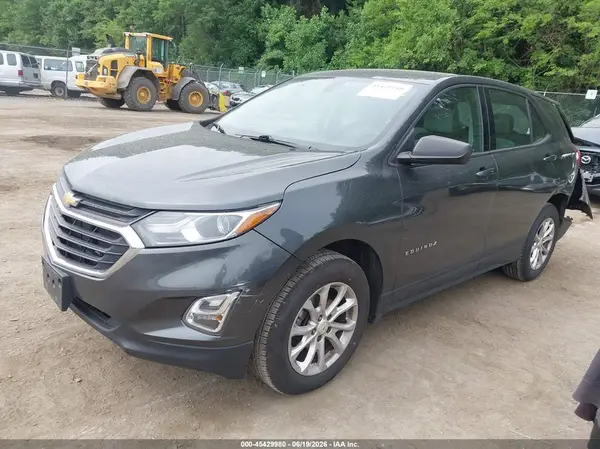 2GNAXHEVXJ6331879 2018 CHEVROLET EQUINOX - Image 2