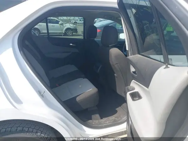 2GNAXHEVXJ6350951 2018 CHEVROLET EQUINOX - Image 8