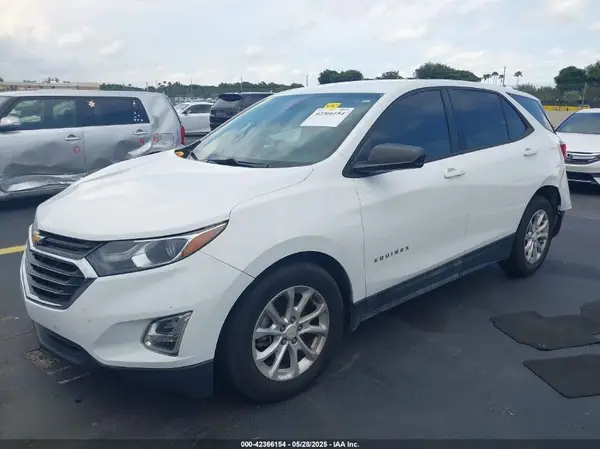 2GNAXHEVXK6105231 2019 CHEVROLET EQUINOX - Image 2