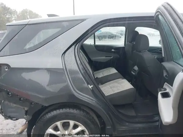 2GNAXHEVXK6114818 2019 CHEVROLET EQUINOX - Image 8