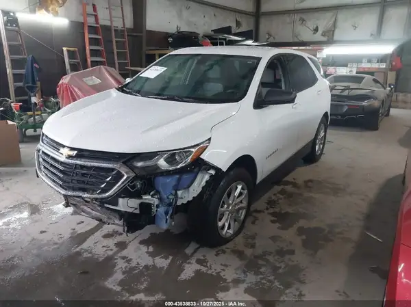 2GNAXHEVXK6119565 2019 CHEVROLET EQUINOX - Image 2