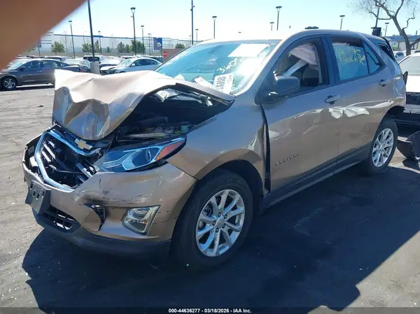 2GNAXHEVXK6131618 2019 CHEVROLET EQUINOX - Image 2