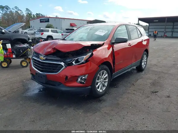 2GNAXHEVXL6175460 2020 CHEVROLET EQUINOX - Image 2