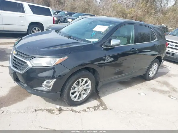 2GNAXHEVXL6186975 2020 CHEVROLET EQUINOX - Image 2