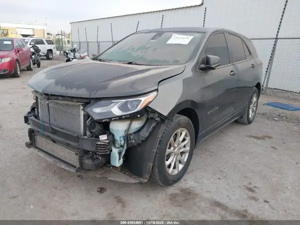 2GNAXHEVXM6133324 2021 CHEVROLET EQUINOX - Image 2