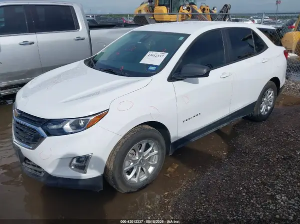 2GNAXHEVXM6143996 2021 CHEVROLET EQUINOX - Image 2