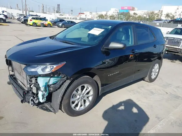 2GNAXHEVXM6146476 2021 CHEVROLET EQUINOX - Image 2