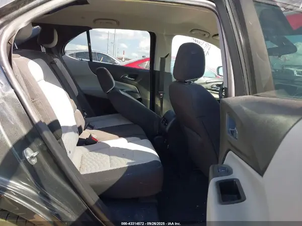 2GNAXHEVXM6158529 2021 CHEVROLET EQUINOX - Image 8