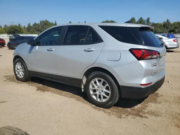 2GNAXHEVXN6113396 2022 CHEVROLET EQUINOX - Image 2