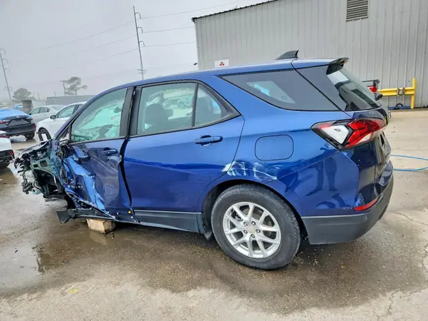 2GNAXHEVXN6116427 2022 CHEVROLET EQUINOX - Image 2